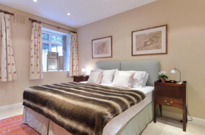 Peaceful 1 Bed Flat Off Sloane Square With Patio